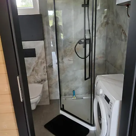 Nad Jeziorkiem Sauna -silownia-balia